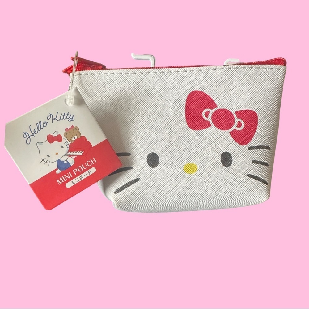 Hello Kitty White and Red Mini Pouch
